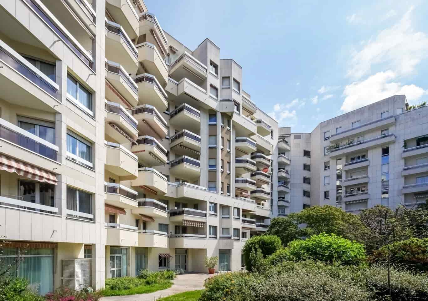 Les Jardins d'Arcadie Les Hespérides de Courbevoie une résidence seniors à la revente exploitée par Les Jardins Arcadie à Courbevoie