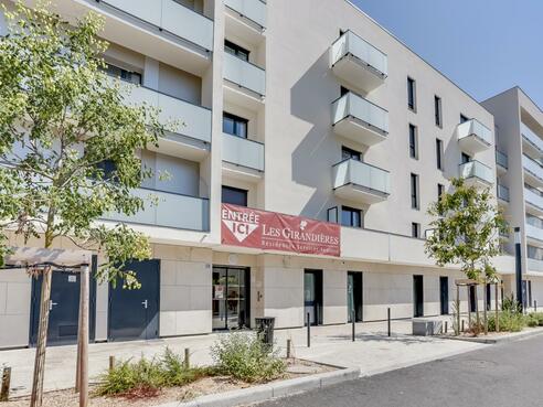 Les Girandières Bourgoin-Jallieu une Résidence Seniors exploitée par Zénitude à Bourgoin-Jallieu 