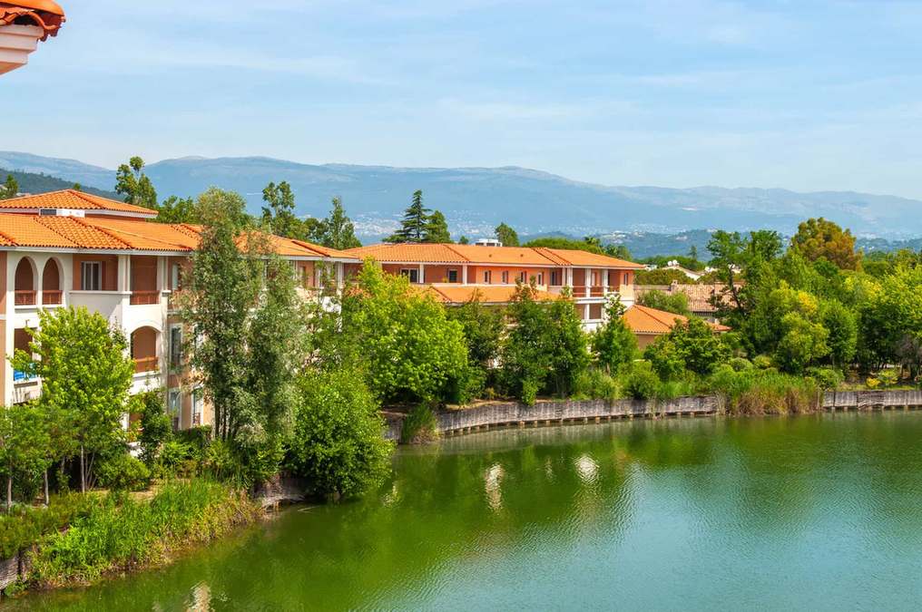 Mandelieu Riviera Resort une résidence Tourisme exploitée par Goélia à Mandelieu-La-Napoule