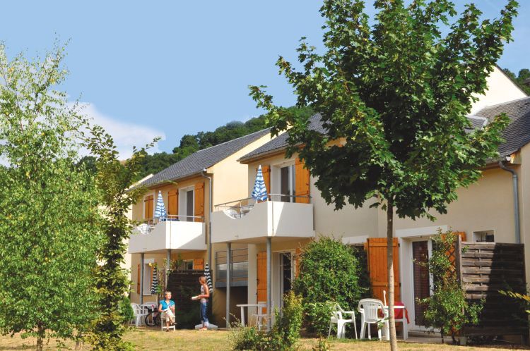 Le Village Goelia une résidence Tourisme exploitée par Goélia à St Geniez D'Olt Et D'Aubrac