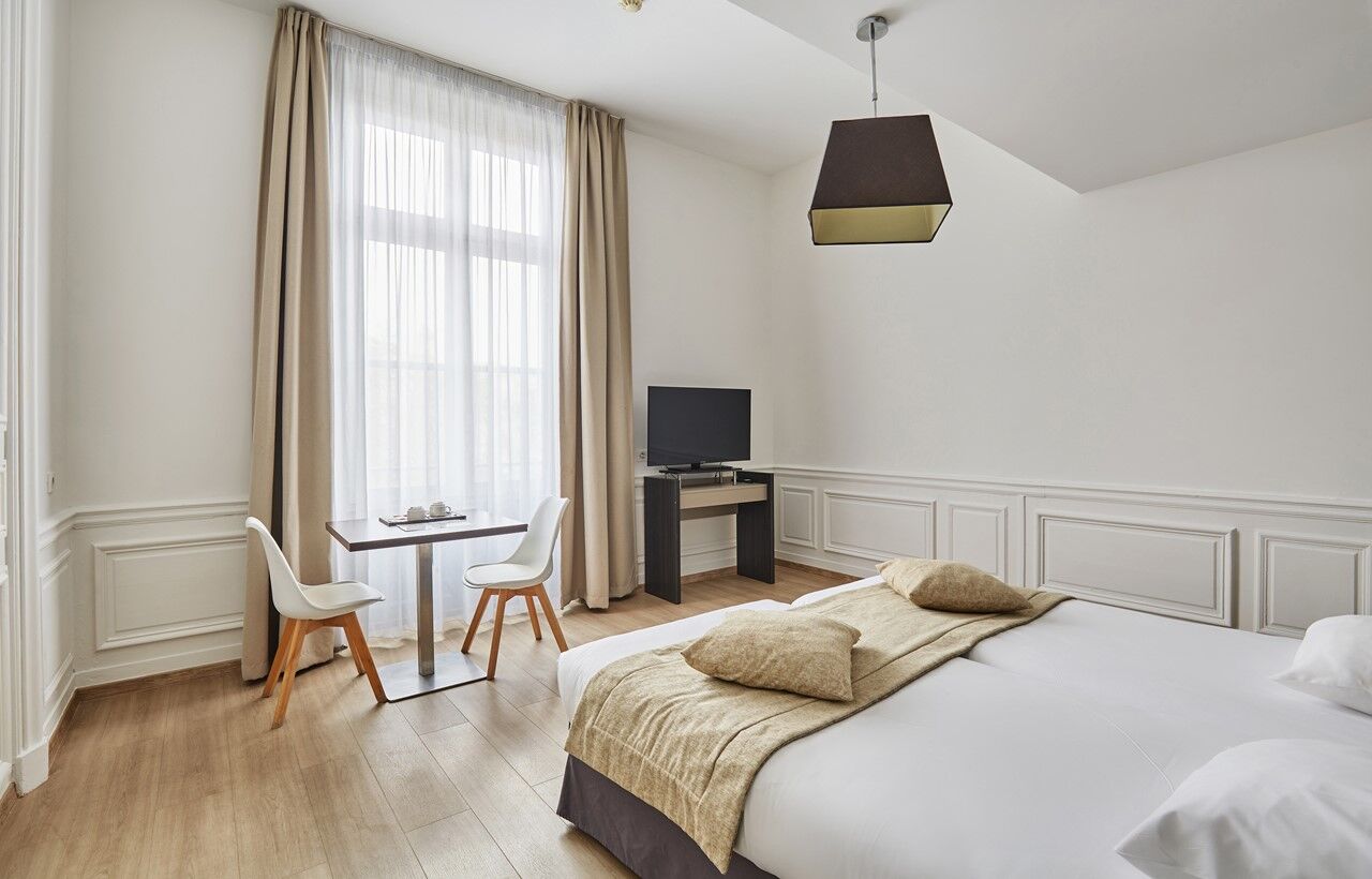 Appart'hôtel Odalys City Montpellier Centre Gare St Roch une résidence tourisme exploitée par Odalys (Magora) à Montpellier, <p>Montpellier, située en Occitanie, constitue l'environnement immédiat de la résidence Appart'hôtel Odalys City Montpellier Centre Gare St Roch. L'analyse de l'emplacement doit tenir compte des accès, des services utiles aux voyageurs et de la demande locale au fil de l'année.</p>