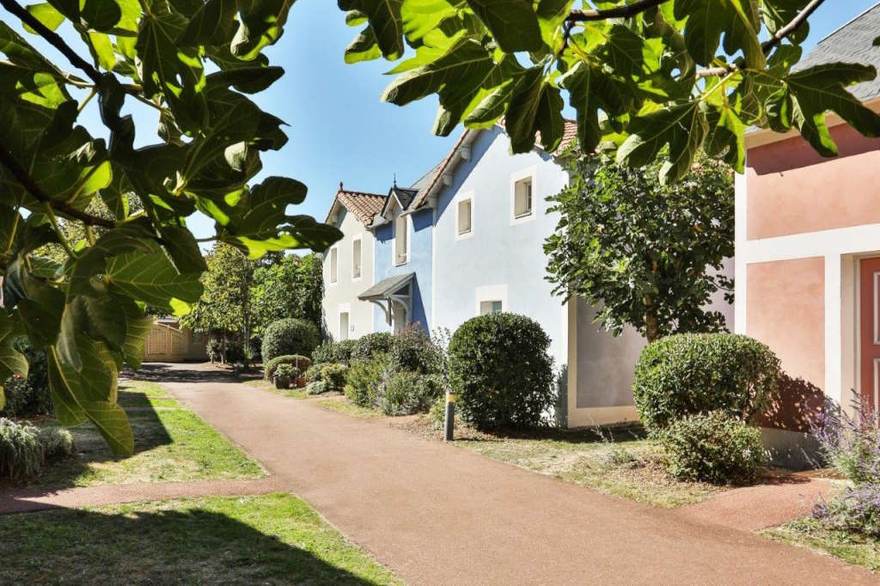 Le Domaine de Bourgenay une résidence Tourisme exploitée par Pierre & Vacances - Center Parcs à Talmont-Saint-Hilaire