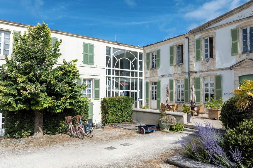 Le Palais des Gouverneurs une résidence Tourisme exploitée par Pierre & Vacances - Center Parcs à Saint-Martin-de-Ré