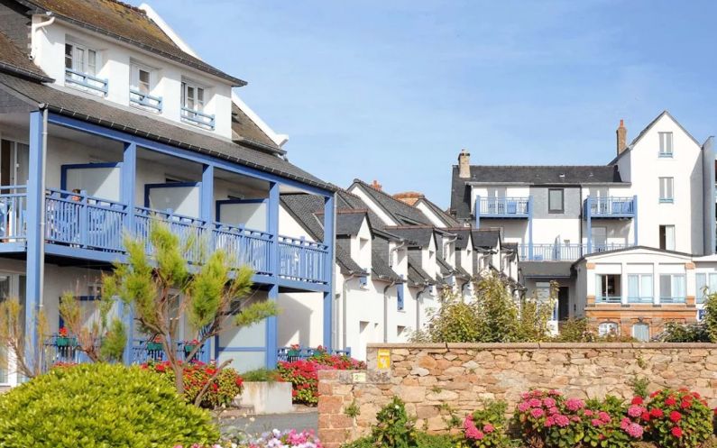 Les Bains résidence tourisme d'occasion exploitée par Odalys à Trégastel
