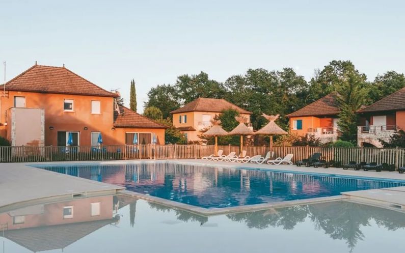 Domaine de Claire Rive résidence tourisme d'occasion exploitée par Terres de France à Prayssac